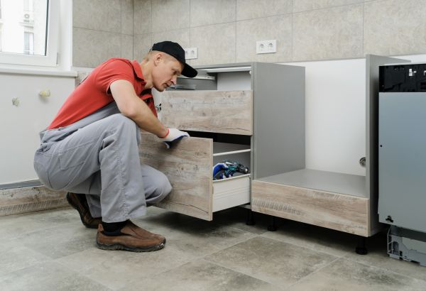 Drawer Installation in Wimberley