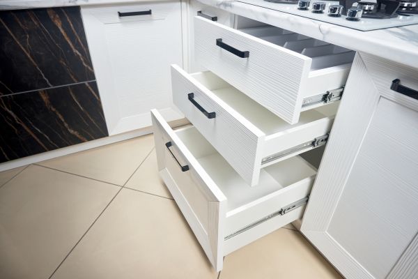 Drawer Slide Replacement in Wimberley
